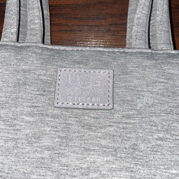 Small Ugg Fleece X Telfar Bag - Picture 3 of 8